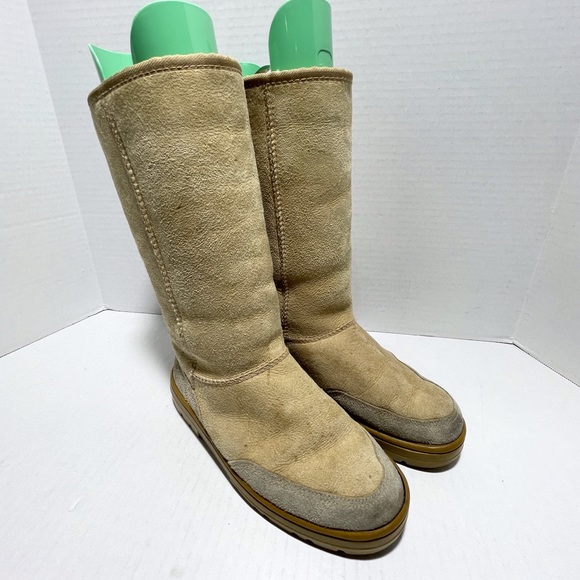 UGG Australia 5340 Tall Braid Winter Boots - Picture 5 of 14